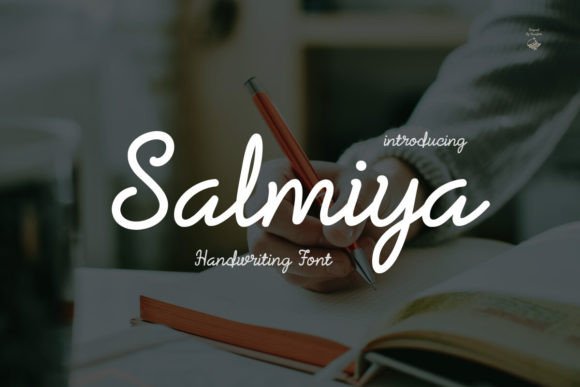 Salmiya Font: Elevating Small Business Branding